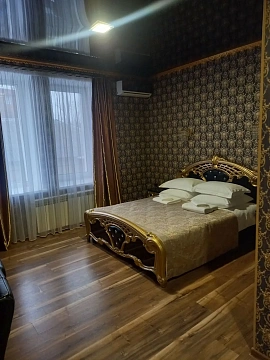 1-кімнатна квартира подобово у Полтаві, Київський район, вул. Шведська, 18