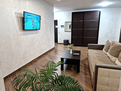 2 rooms apartments daily Ivano-Frankivsk, Belvederskaya St., 35