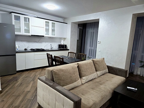 2 rooms apartments daily Ivano-Frankivsk, Belvederskaya St., 35