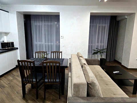 2 rooms apartments daily Ivano-Frankivsk, Belvederskaya St., 35