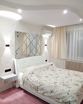 1-кімнатна квартира подобово у Полтаві, Шевченківський район, вул. Раїси Кириченко, 13