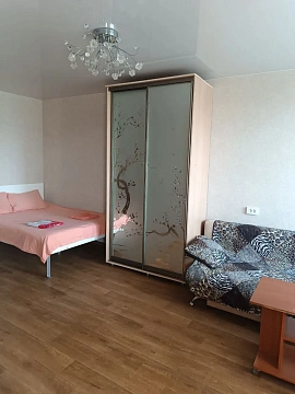 1 room apartments daily Kharkiv, Nemyshlyanskyi district, Amosova St., 25