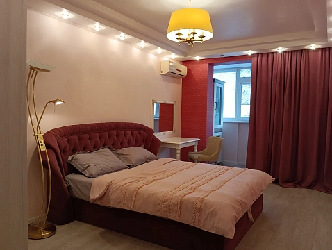 2 rooms apartments daily Kharkiv, Kievskiy district, Barabashova St., 38а