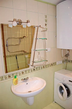 1 room apartments daily Kharkiv, Saltovskyi district, Akademika Pavlova St., 134