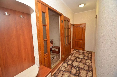 2-кімнатна квартира подобово у Миколаєві, Центральний район, вул. Спаська, 48