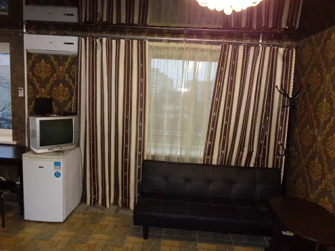 1 room apartments daily Cherkasy, Rozhdestvenskaya St., 71