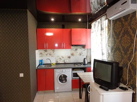 1 room apartments daily Cherkasy, Rozhdestvenskaya St., 71