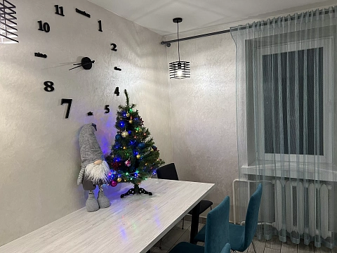 Четырехкомнатная квартира посуточно в Луцке, ул. Конякина, 27