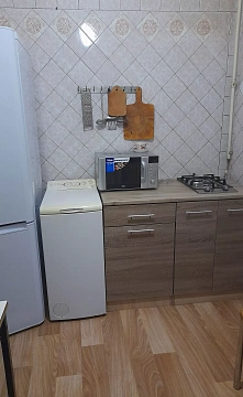 Дом посуточно в Днепре, Центральный район, ул. Ужгородская, 1