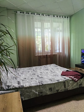 Двухкомнатная квартира посуточно в Днепре, Центральный район, пр-т Леси Украинки, 41
