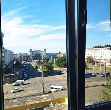 Двухкомнатная квартира посуточно в Днепре, Центральный район, пр-т Дмитрия Яворницкого, 125