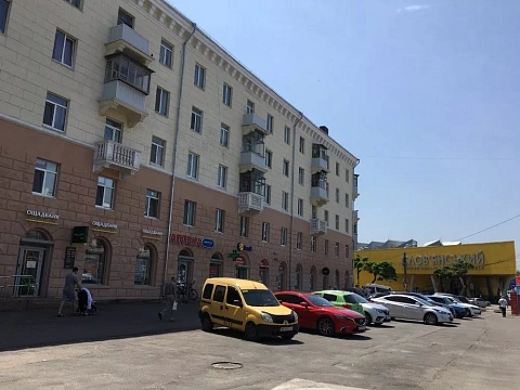 Двухкомнатная квартира посуточно в Днепре, Центральный район, пр-т Дмитрия Яворницкого, 125