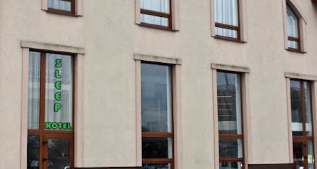 Готель Sleep Hotel