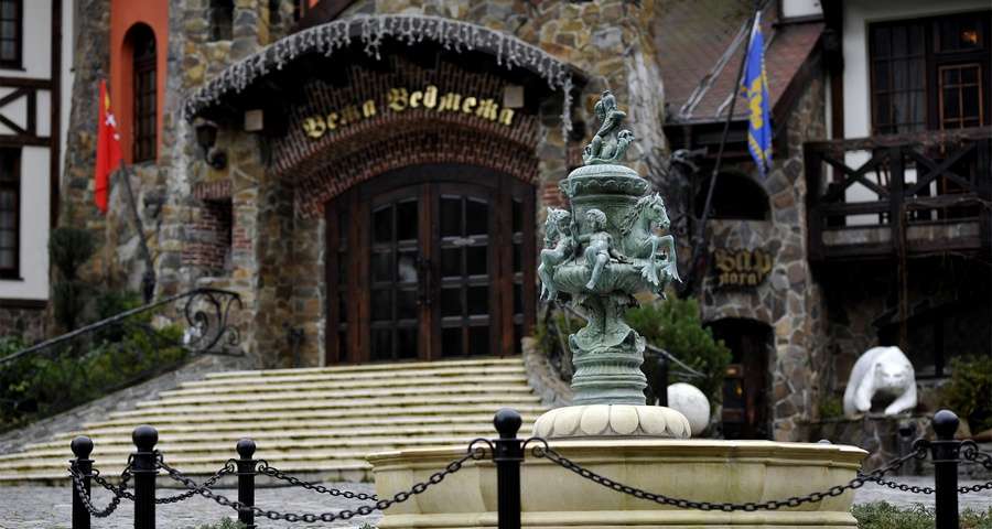 Готель Вежа Ведмежа Славське