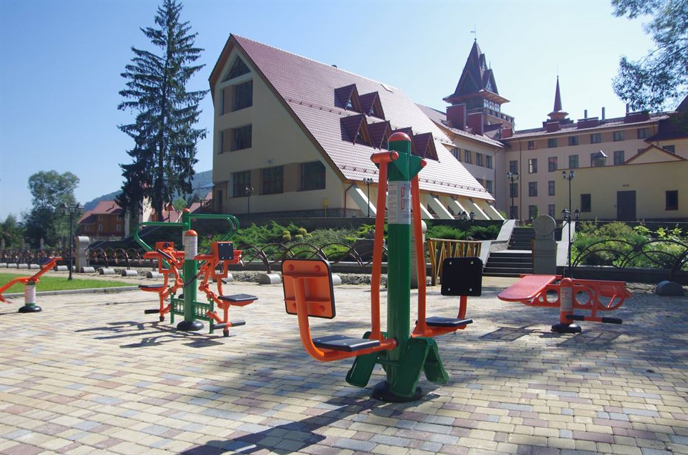 Готель Карпатські Зорі Яремче
