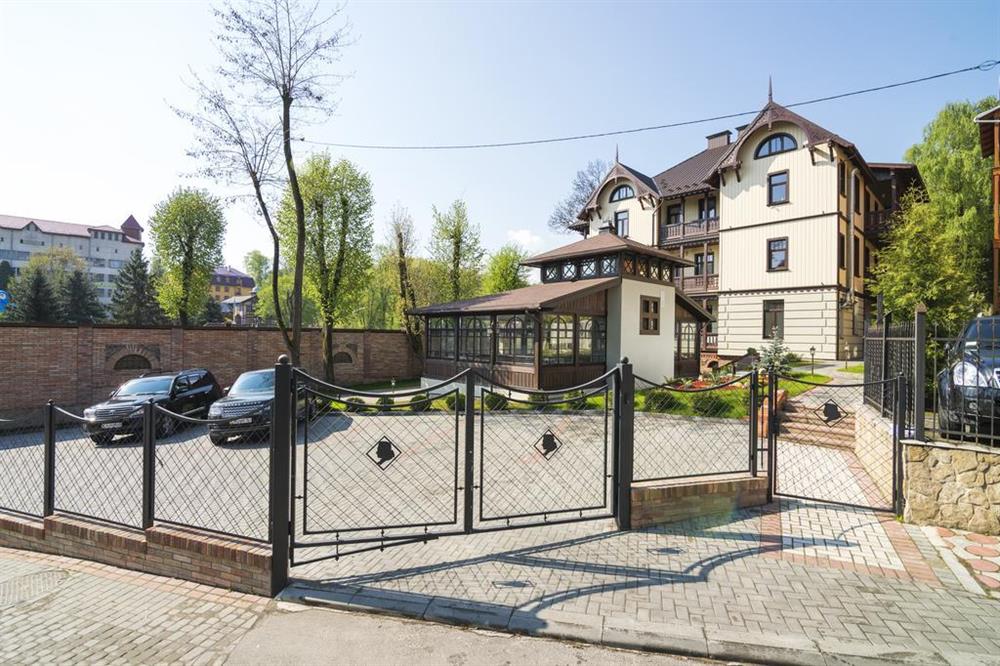 Вілла Моцарт Трускавець
