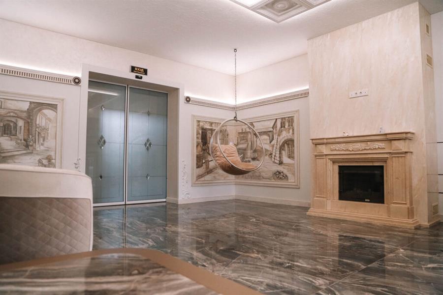 Beaumont hotel хол готель Баймонт в Закарпатті