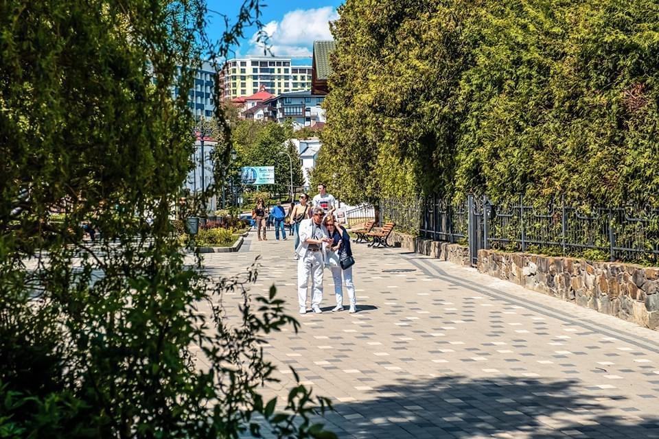 Готель Glory Сані Трускавець