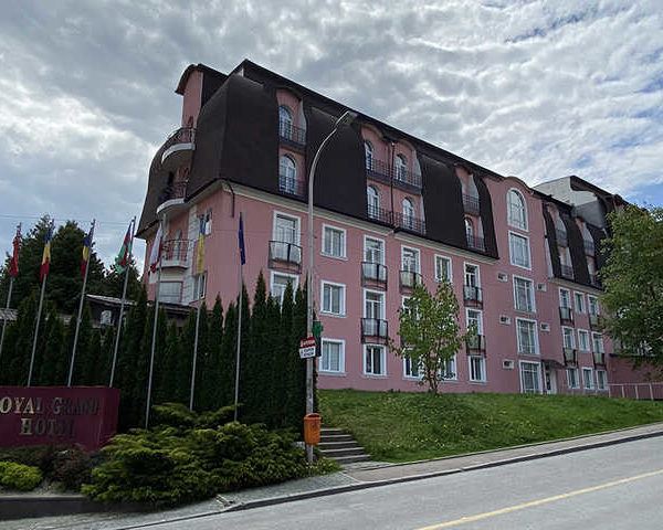Роял Цезар Готель Трускавець