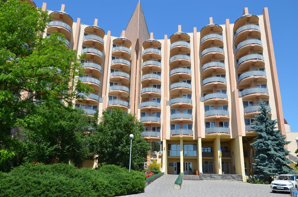 Главный корпус санаторий Оризонт
