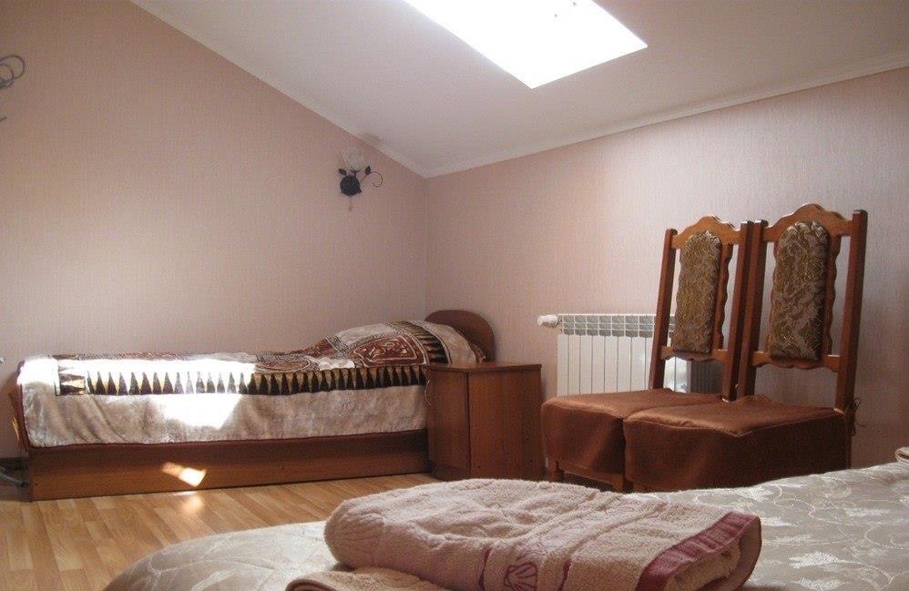 Півлюкс мансардний