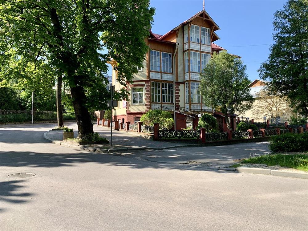 Вілла Лісова Пісня Трускавець