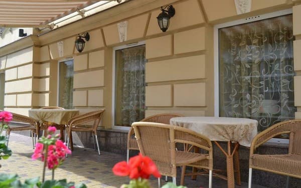 Готель Ірена Львів